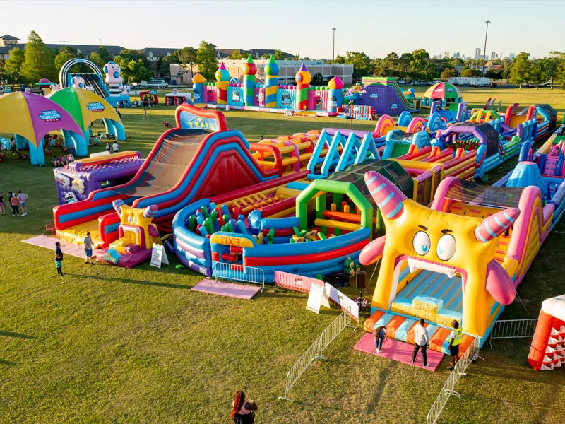 Mitkä ovat puhallettavien linnojen pressumateriaalit?